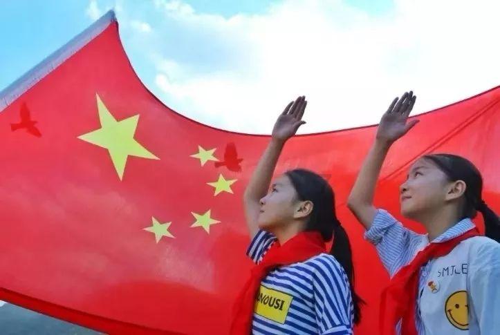 护肤品该怎么选游戏画面