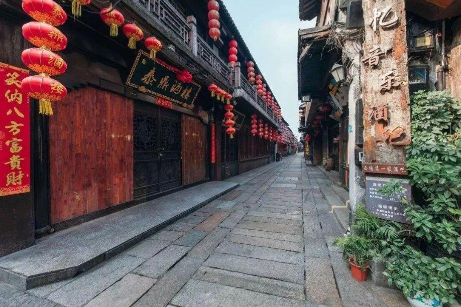 延吉炸鸡远征一二线城市，且不走低价路线